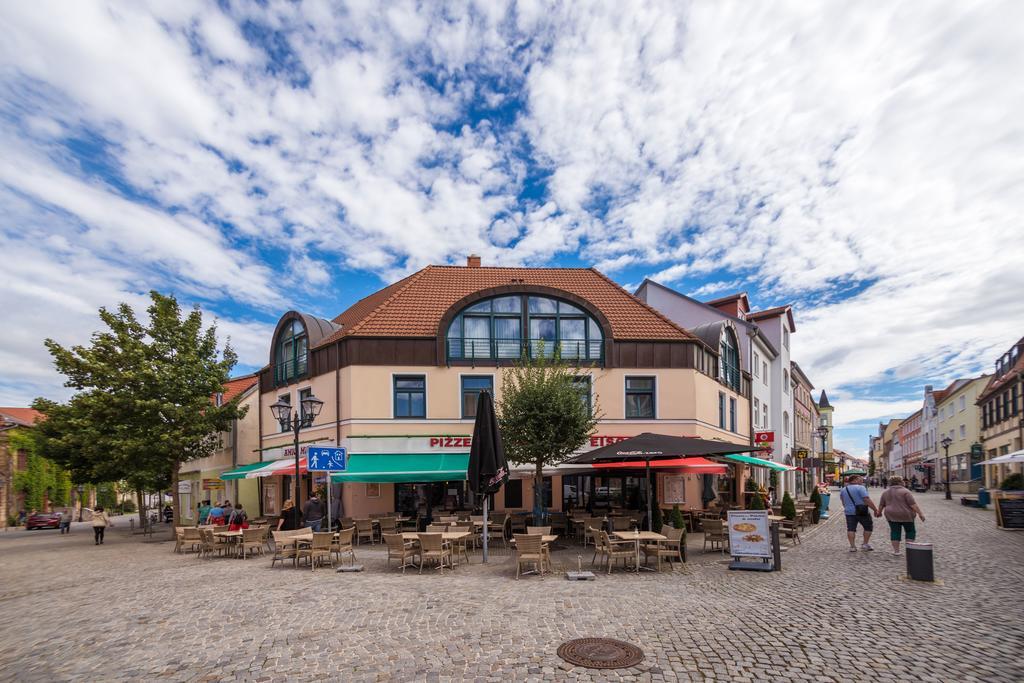 Stadt Aparthaus Waren  Ngoại thất bức ảnh