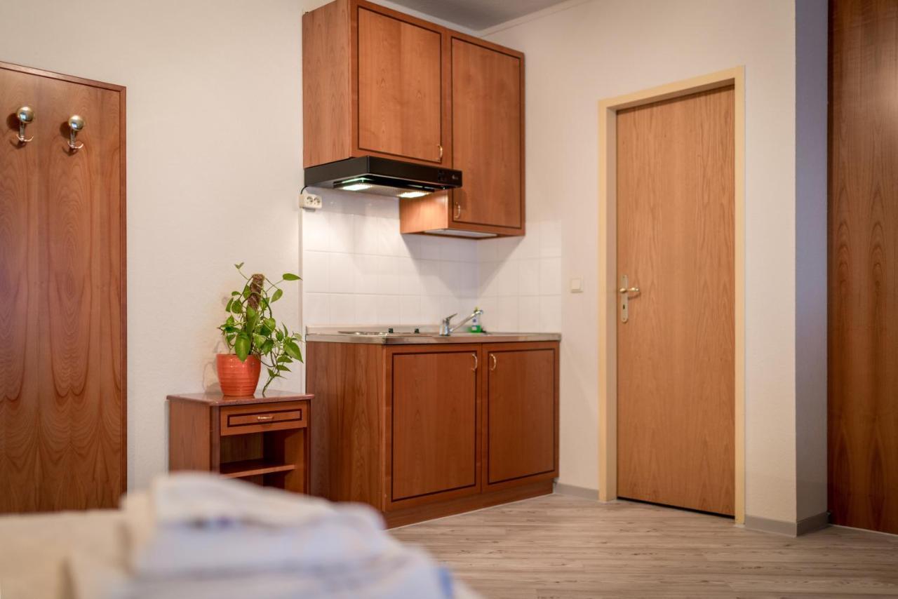 Stadt Aparthaus Waren  Ngoại thất bức ảnh
